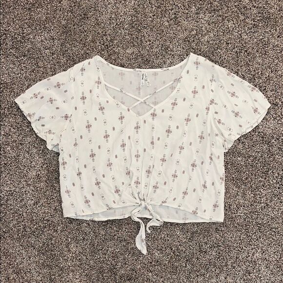 White Floral Women's Lightweight Cropped Top - Picture 1 of 3